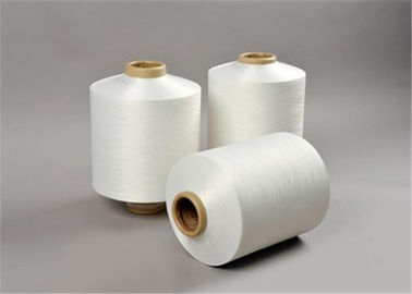 中国 リサイクルされた未加工白いポリエステル加工糸を描きますヤーン、回されたポリエステル ヤーン50D/24Fの高い粘着性 サプライヤー