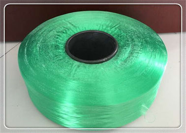 中国 編むことのために鈍い緑のポリプロピレン十分に十分に引かれたヤーンPPヤーン サプライヤー