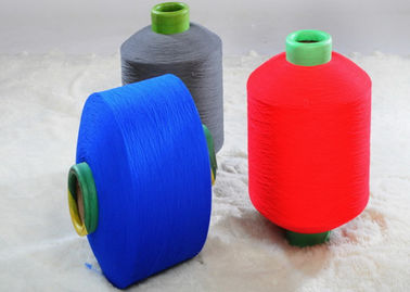 中国 編む/編むポリエステルDTYヤーン150D/48Fのポリエステルは粗かったヤーンのドープ塗料色を染めました サプライヤー