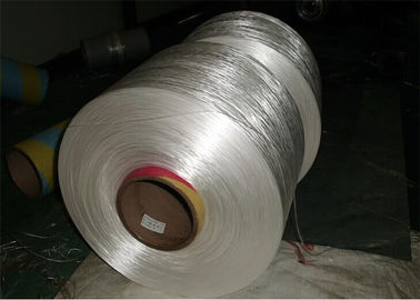 中国 産業高い粘着性ポリエステル ヤーン1000D、ポリエステル フィラメント ヤーンの漂白剤の白 サプライヤー