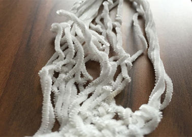 中国 白いポリエステル シュニール ヤーン、環境に優しい5nm豪華な編むヤーン サプライヤー